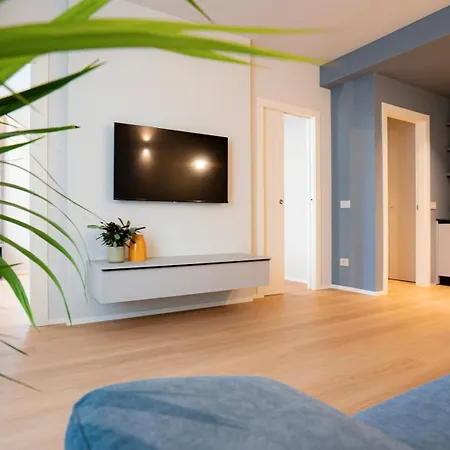 The Corner Elegant * ベルガモ