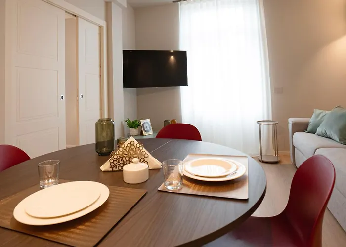 アパート The Corner Elegant ベルガモ