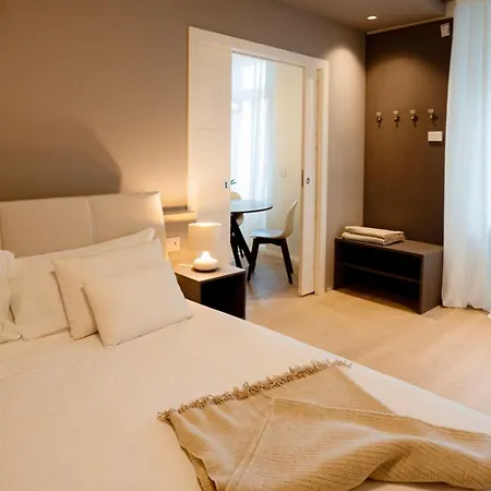 The Corner Elegant 公寓