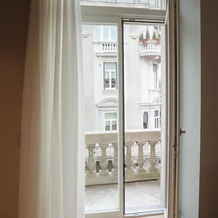 The Corner Elegant 贝尔加莫